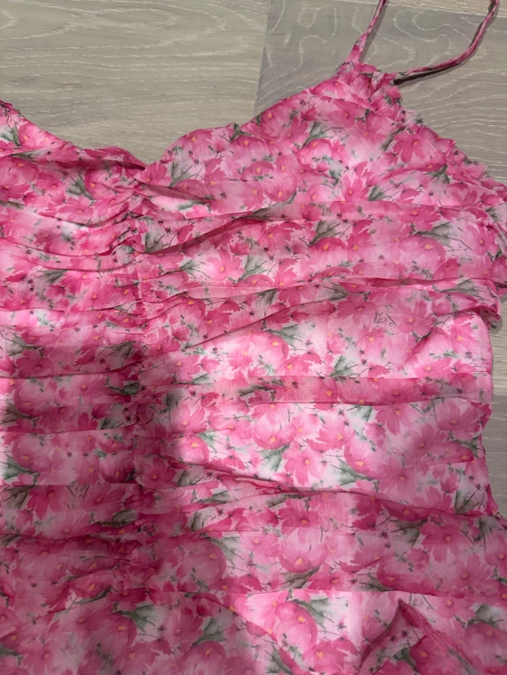 Pink floral mini dress - Picture 2 of 3